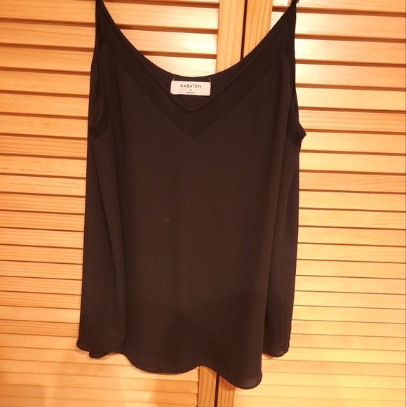 Babaton aritzia top - Picture 1 of 4